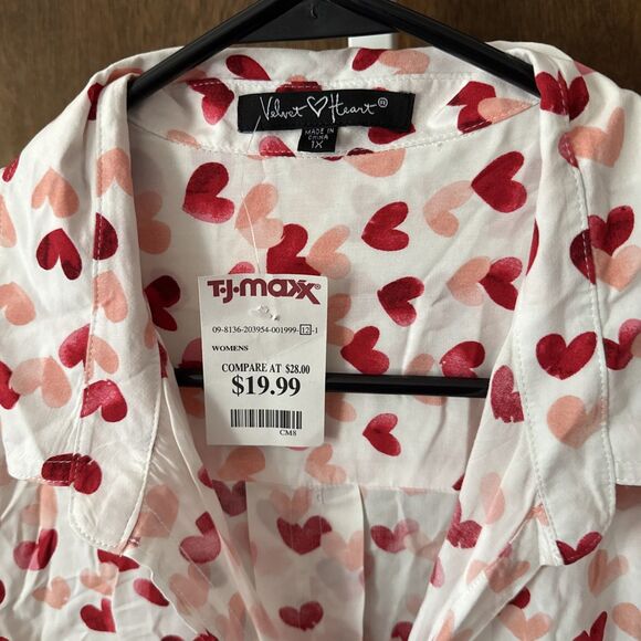 New Velvet Heart Long Sleeve Button-Up Shirt Women's 1 XL Pink Peach Heart Print - Picture 3 of 6